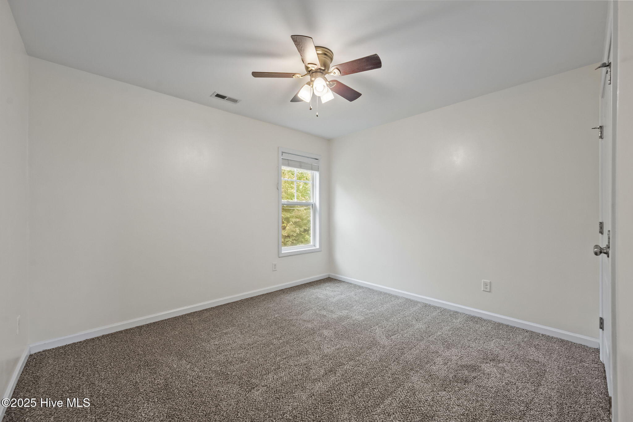 206 Merin Height Road Jacksonville, NC 28546 - Photo 33 of 51 80-web-or-mls-_RAD7565