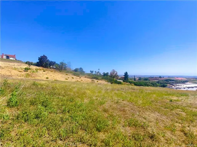 a view of an ocean view