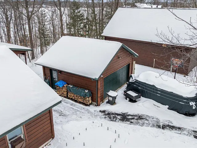 $725,000 | 21764 North Raider Court, Crosby, MN 56441