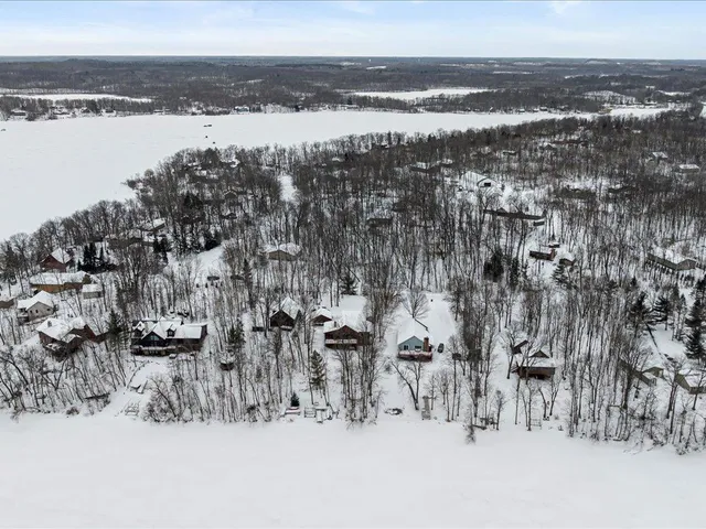 $725,000 | 21764 North Raider Court, Crosby, MN 56441