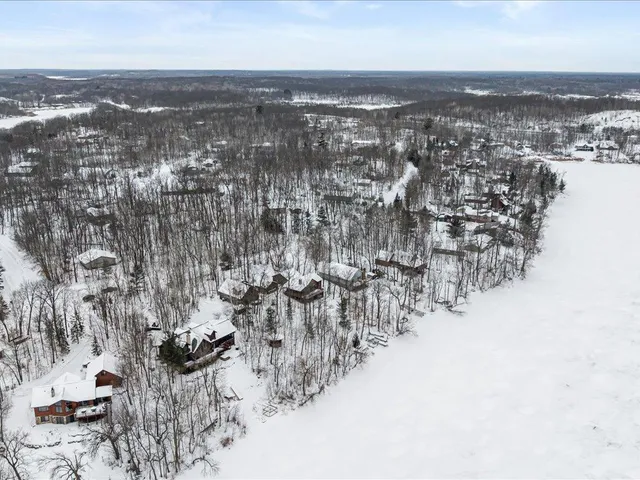 $725,000 | 21764 North Raider Court, Crosby, MN 56441