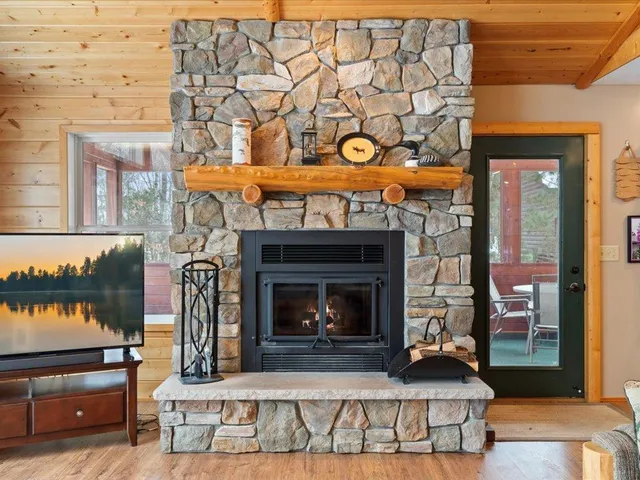 $725,000 | 21764 North Raider Court, Crosby, MN 56441