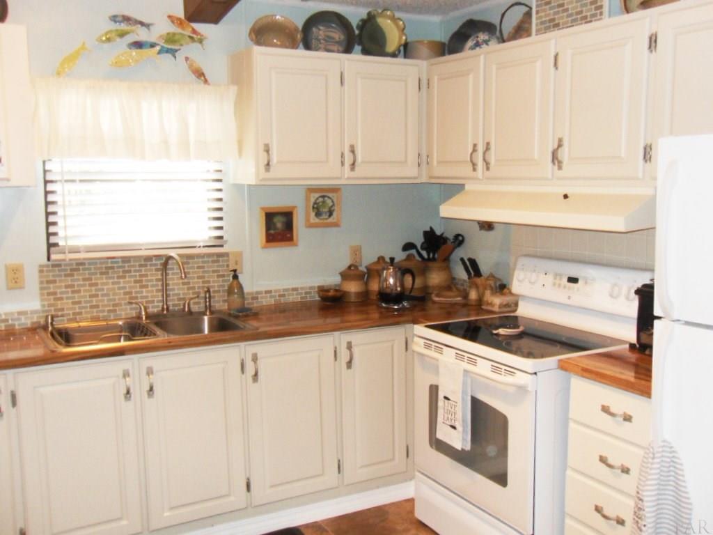 227 Red Eye Road DeFuniak Springs, FL 32433 - Photo 22 of 48 Gallery Image 22