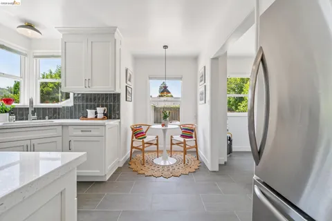 $869,000 | 264 Marlow Drive, Oakland, CA 94605