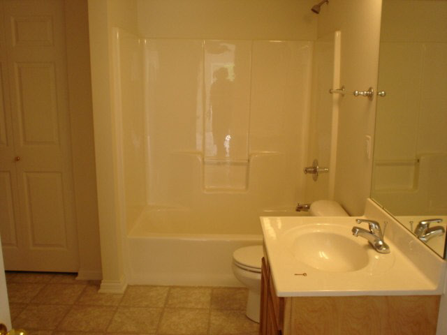 30499 Tower Road Elkhart, IN 46516 - Photo 6 of 8 Gallery Image 6