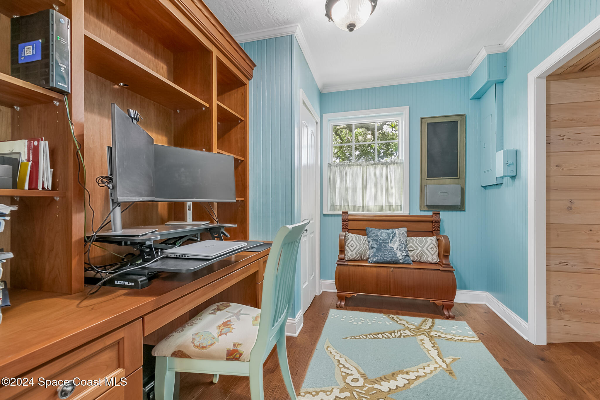 200 Melbourne Avenue Indialantic, FL 32903 - Photo 35 of 60 a room with furniture and window