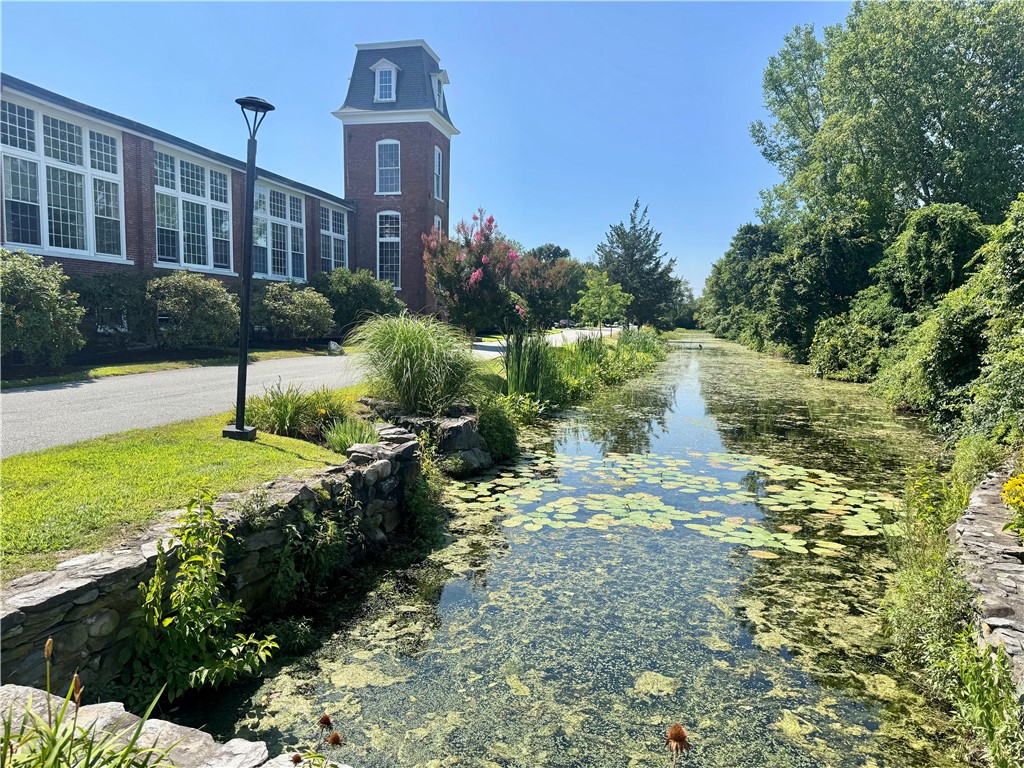 40 Web Avenue, Unit 101 North Kingstown, RI 02852 - Photo 3 of 34