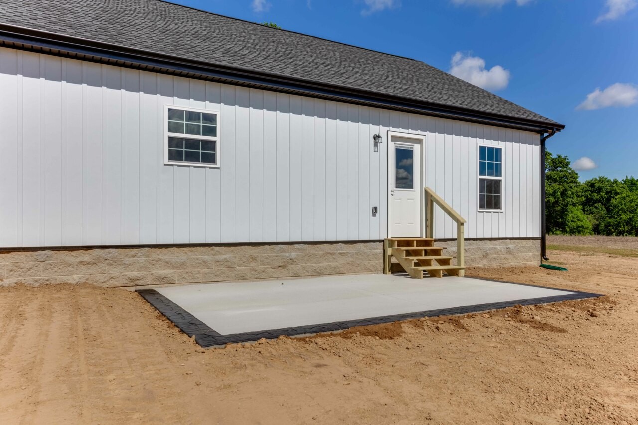 146 Carl Williams Road Crofton, KY 42217 - Photo 29 of 30 a view of a backyard