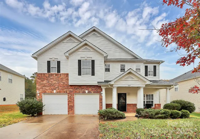 $449,999 | 7827 Kuck Road, Mint Hill, NC 28227