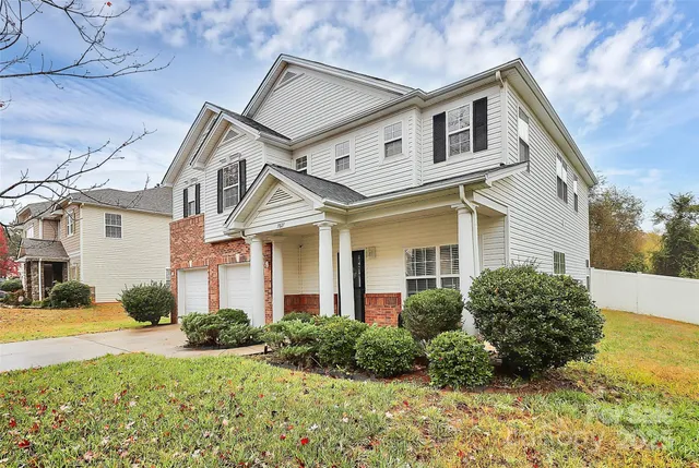 $449,999 | 7827 Kuck Road, Mint Hill, NC 28227