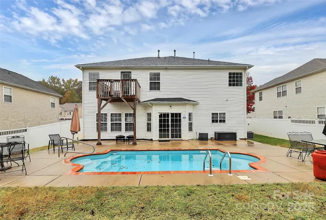 $449,999 | 7827 Kuck Road, Mint Hill, NC 28227