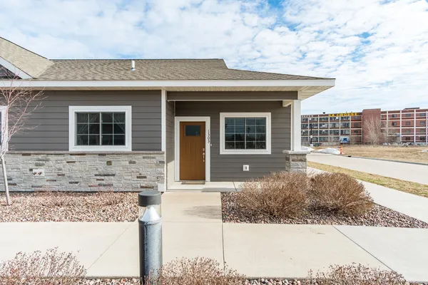 $274,900 | 1303 Hagar Street, La Crosse, WI 54603