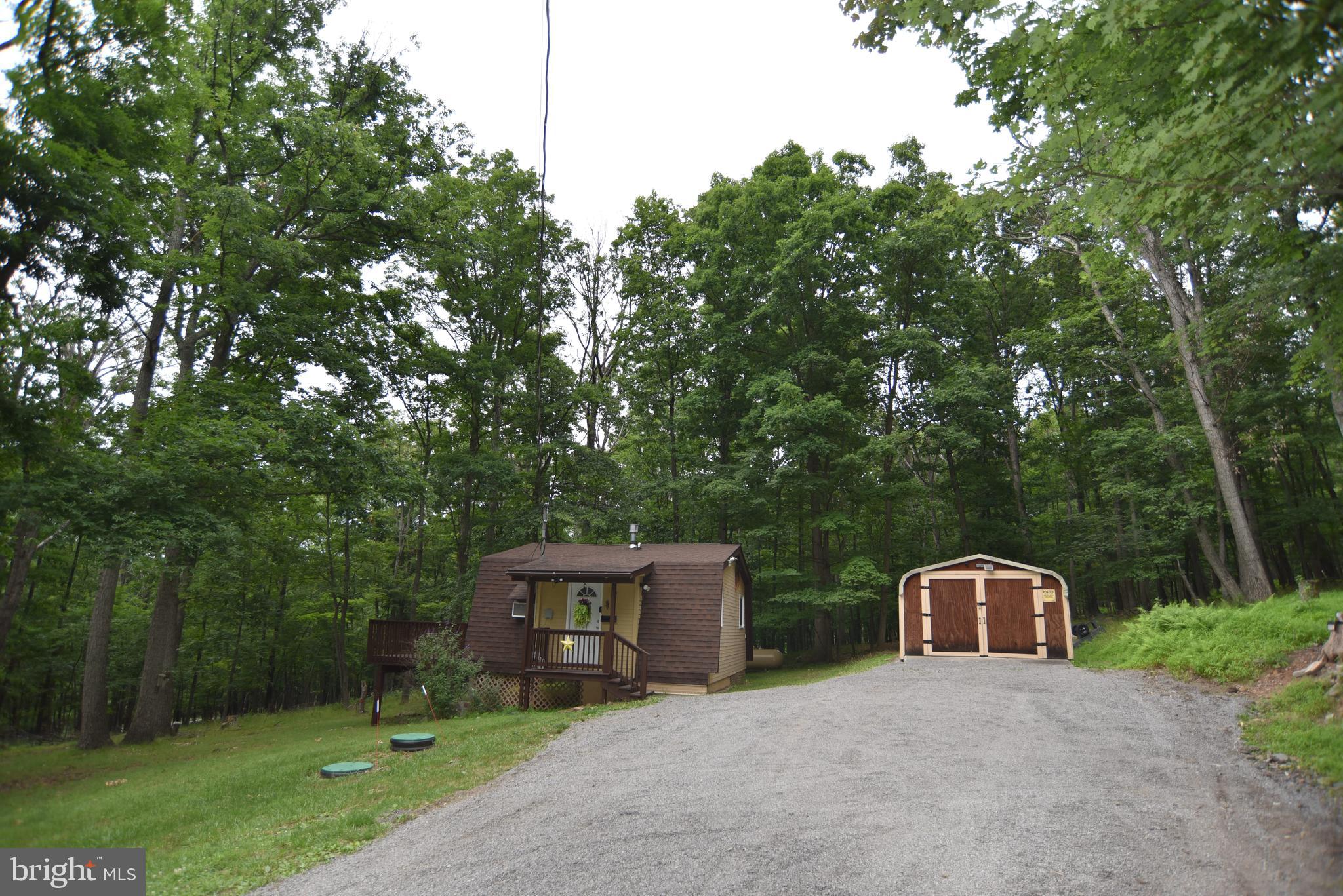 586 Cardinal View Road Paw Paw, WV 25434 - Photo 8 of 25