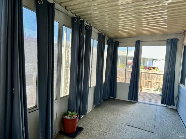 a view of an entryway of the house