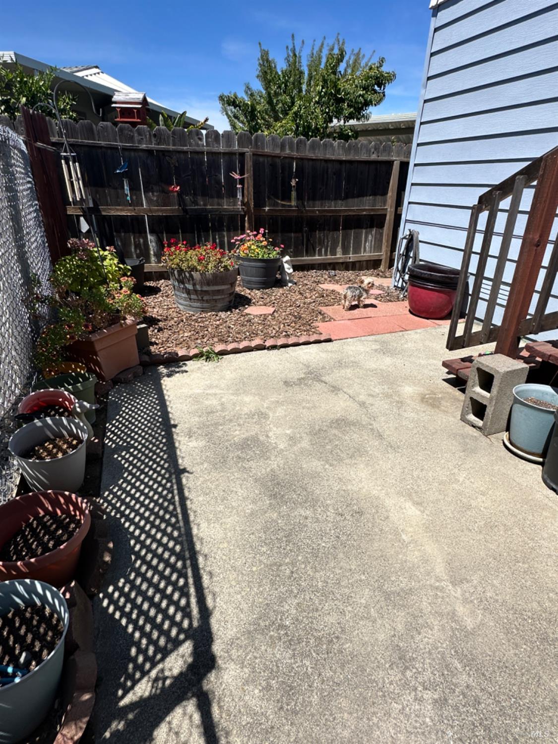 102 Royal Oak Court, Unit 102 Fairfield, CA 94533 - Photo 29 of 32 a view of backyard with sitting area