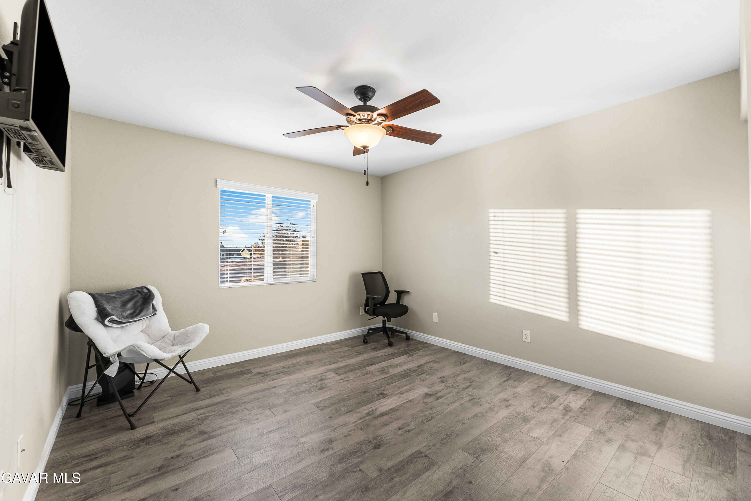 43649 Brandon Thomas Way Lancaster, CA 93536 - Photo 34 of 53 Brandon Thomas Way-40