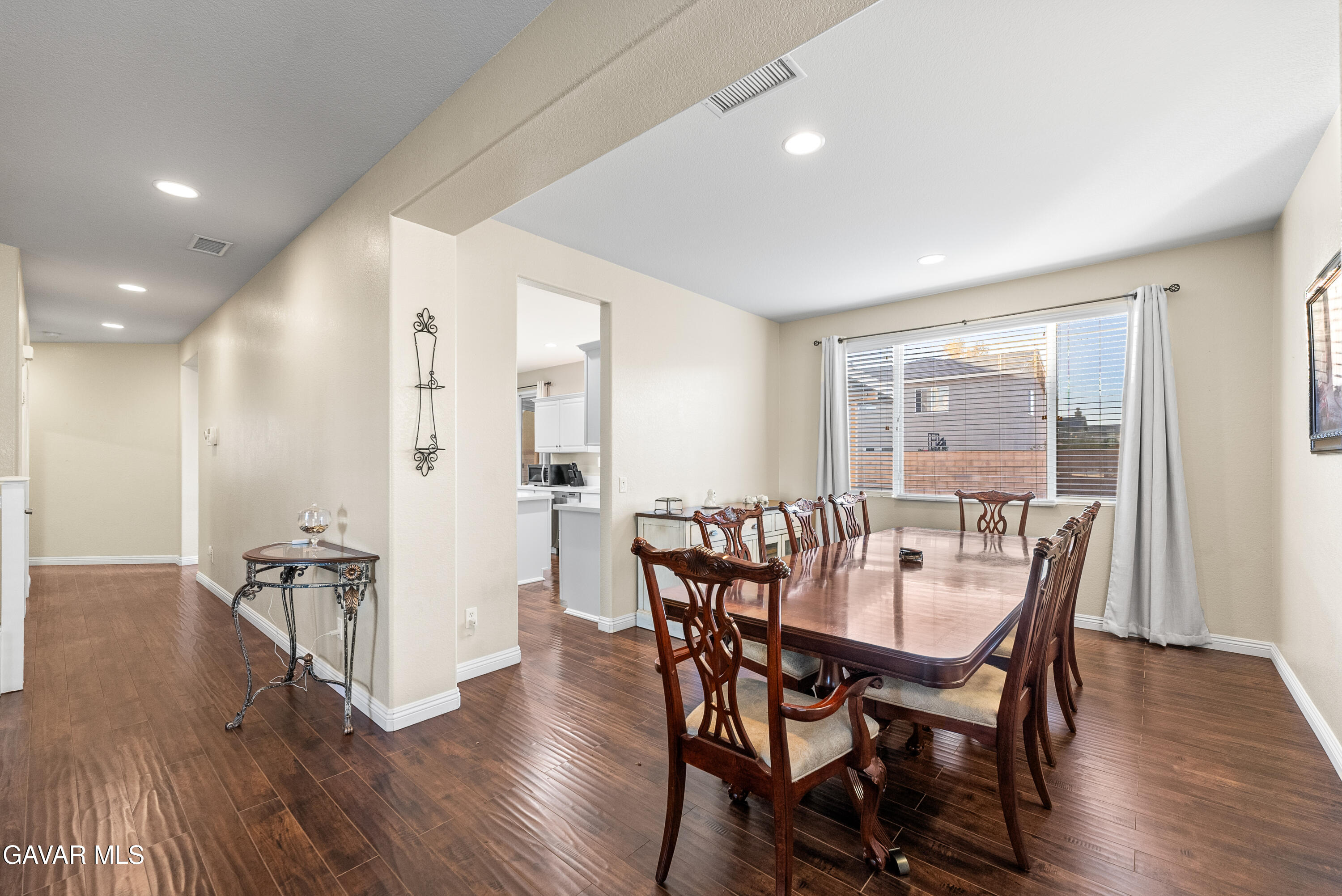 43649 Brandon Thomas Way Lancaster, CA 93536 - Photo 9 of 53 Brandon Thomas Way-12