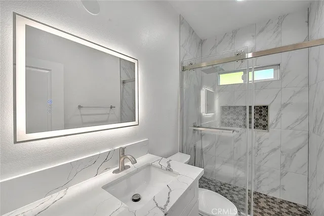 $3,995 | 16386 Mark Lane, Huntington Beach, CA 92647