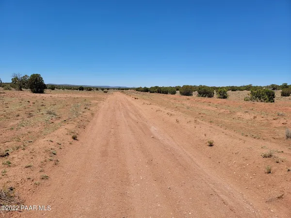 $45,000 | 1 Denny 5 Road, Seligman, AZ 86337
