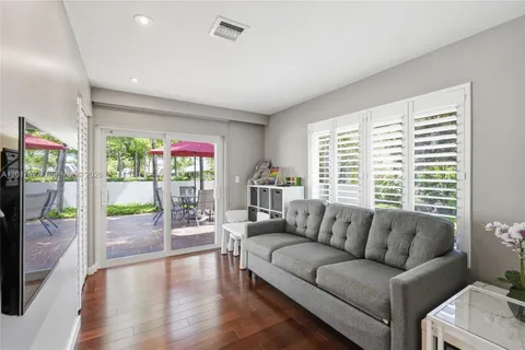 $730,000 | 4002 South Cypress Lane, Unit P17, Pompano Beach, FL 33069