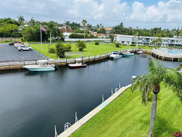 $245,000 | 1511 Southeast 15th Court, Unit 403, Deerfield Beach, FL 33441