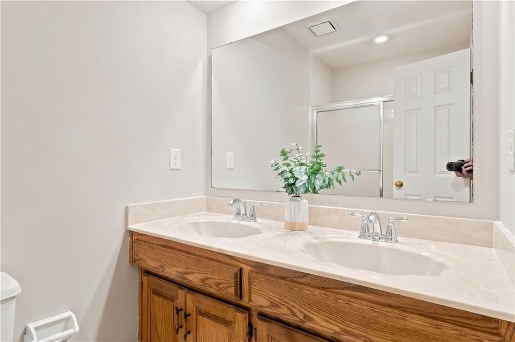 7905 Mullen Road Lenexa, KS 66215 - Photo 20 of 32