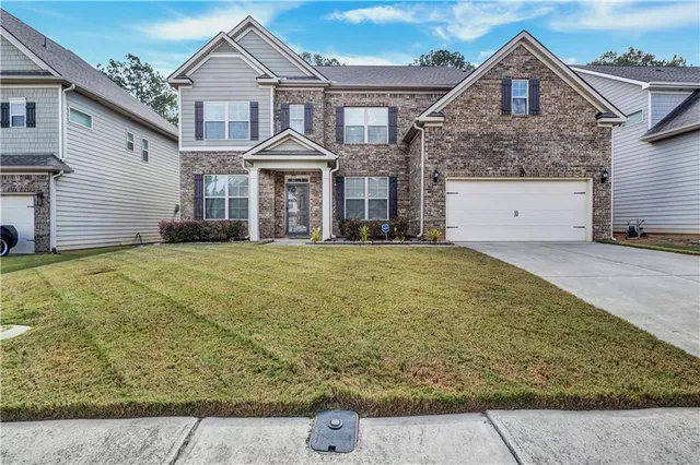 $445,000 | 210 Fanleaf Drive, Fairburn, GA 30213
