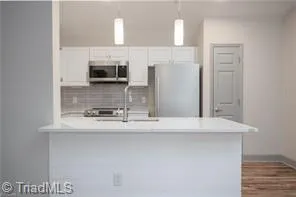 $1,650 | 3725 Morris Farm Drive, Unit 3B, Greensboro, NC 27409