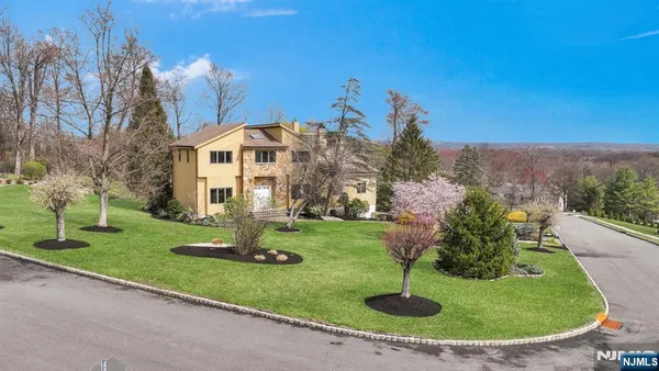 $1,150,000 | 17 Sherbrooke Drive, Lincoln Park, NJ 07035