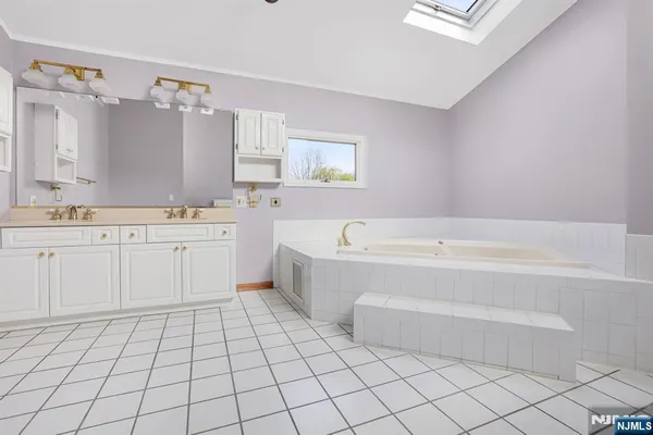 $1,150,000 | 17 Sherbrooke Drive, Lincoln Park, NJ 07035