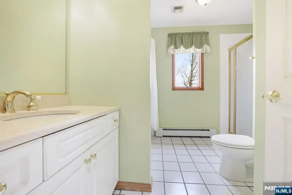 $1,150,000 | 17 Sherbrooke Drive, Lincoln Park, NJ 07035