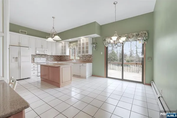 $1,150,000 | 17 Sherbrooke Drive, Lincoln Park, NJ 07035
