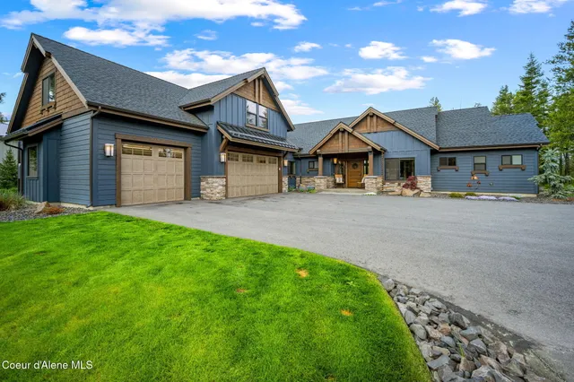 $1,998,900 | 1230 East Amulet Circle, Rathdrum, ID 83858