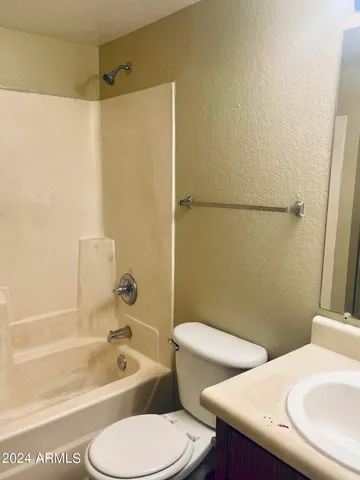 $1,099 | 2846 East Kathleen Road, Unit 103, Phoenix, AZ 85032