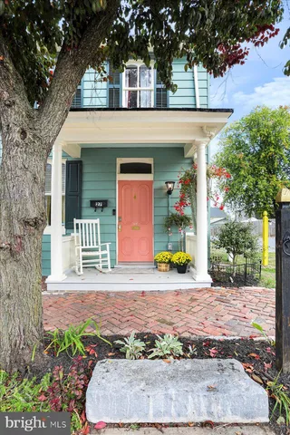 $319,900 | 27 East Salisbury Street, Williamsport, MD 21795
