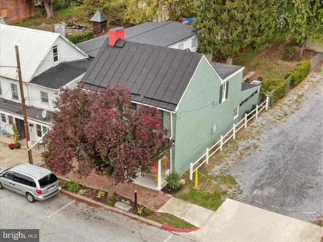 $319,900 | 27 East Salisbury Street, Williamsport, MD 21795
