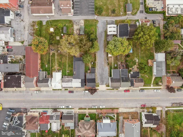 $319,900 | 27 East Salisbury Street, Williamsport, MD 21795