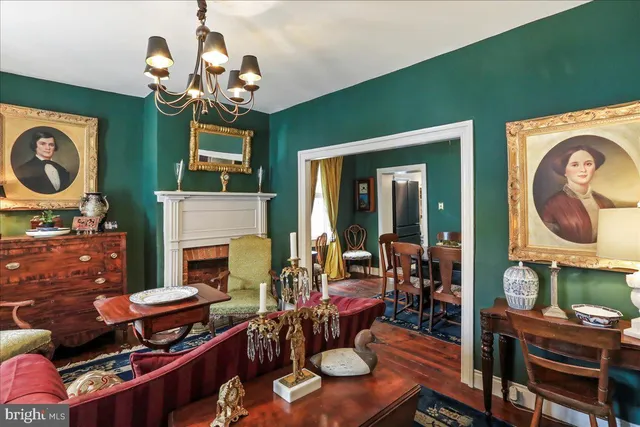 $319,900 | 27 East Salisbury Street, Williamsport, MD 21795