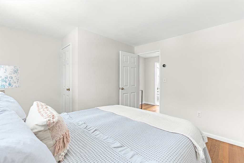 9 Charles Road, Unit 9 Winchester, MA 01890 - Photo 25 of 33