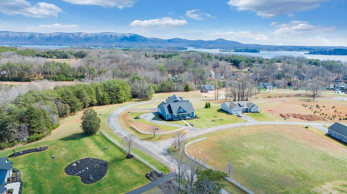 27 Smokehouse Road Moneta, VA 24121 - Photo 113 of 144 110-DJI_20260313024609_0336_D