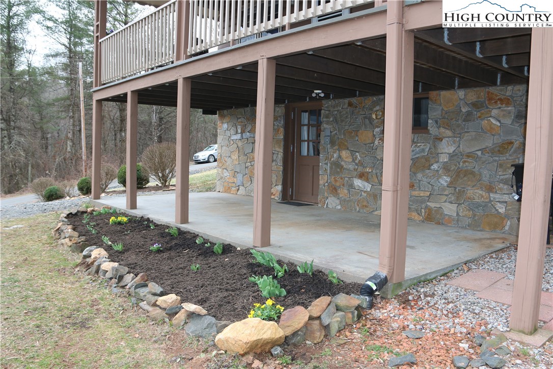 660 Rustic Road West Jefferson, NC 28694 - Photo 21 of 31 Gallery Image 21