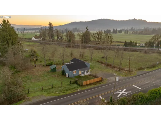 $399,000 | 5423 Mt Vernon Road, Springfield, OR 97478