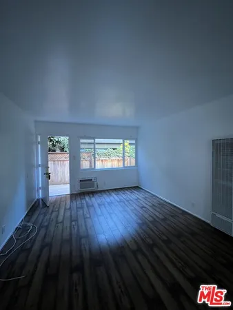 $2,300 | 4187 Arch Drive, Unit 2, Studio City, CA 91604