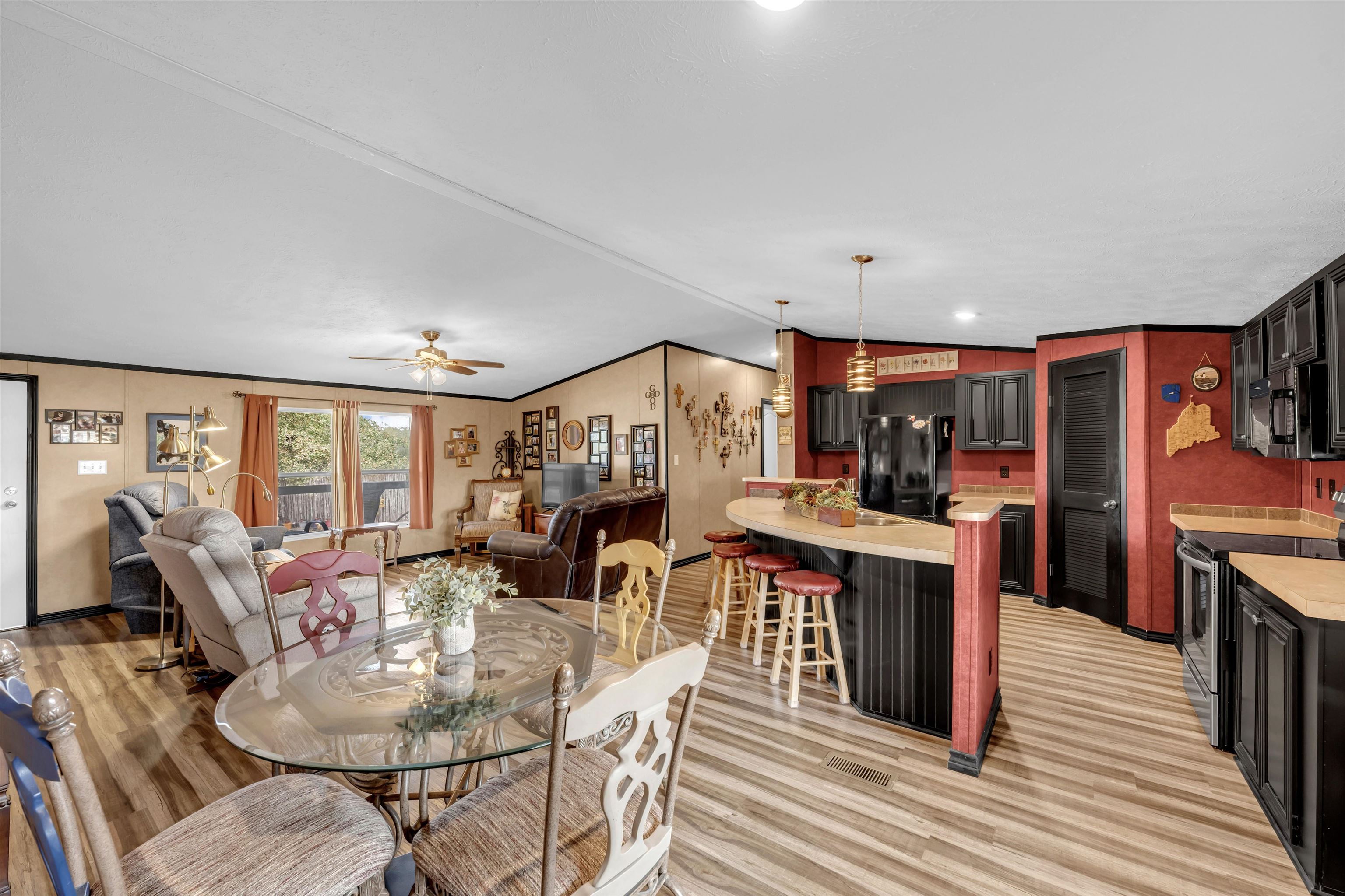 1248 Steen Road Kingsland, TX 78639 - Photo 15 of 34 Gallery Image 15