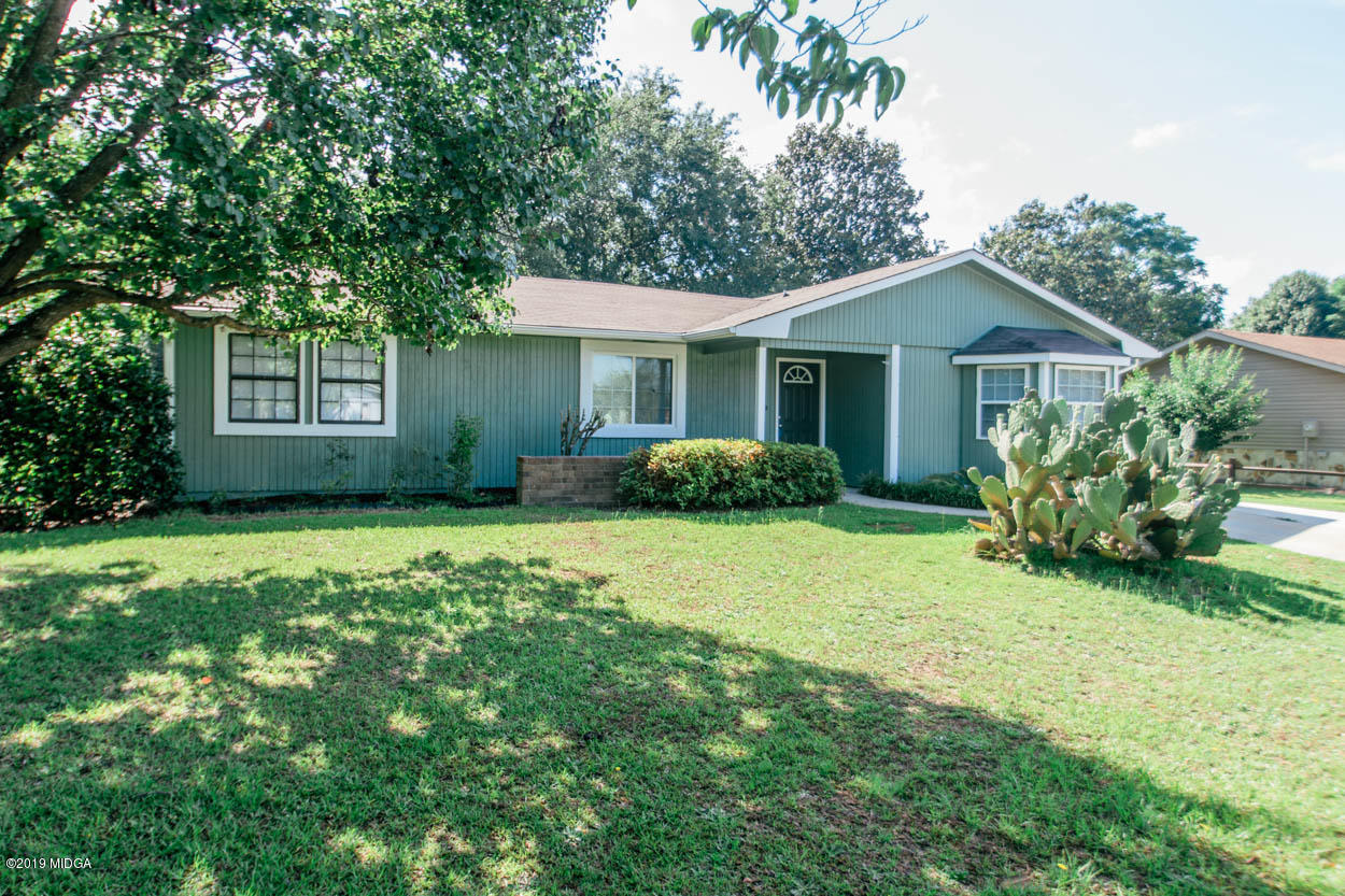 408 Scarborough Road Warner Robins, GA 31093 - Photo 1 of 26 DSC_7094