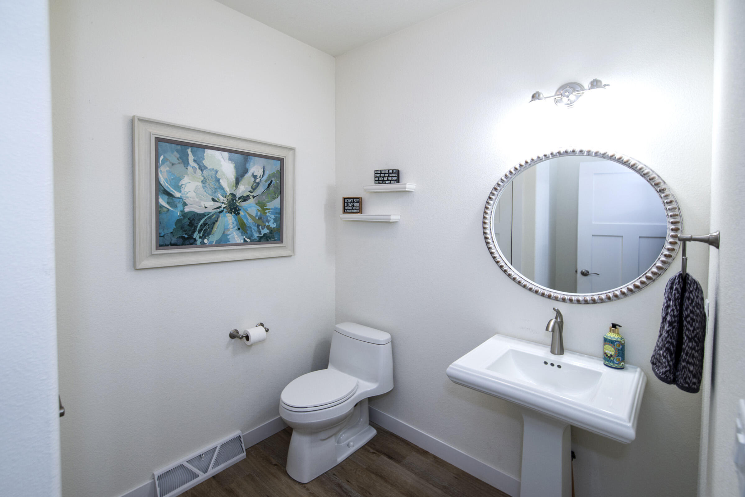 638 Red Oak Drive Summit, WI 53066 - Photo 21 of 49 Main floor half bath