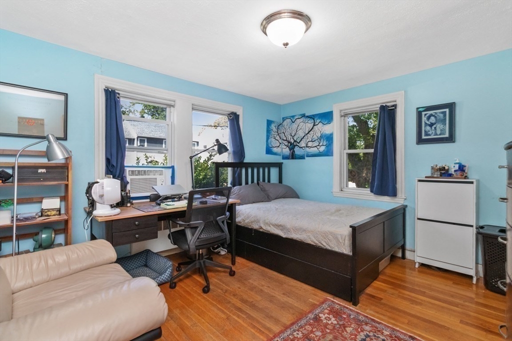 44 Barbara Road Newton, MA 02465 - Photo 9 of 34