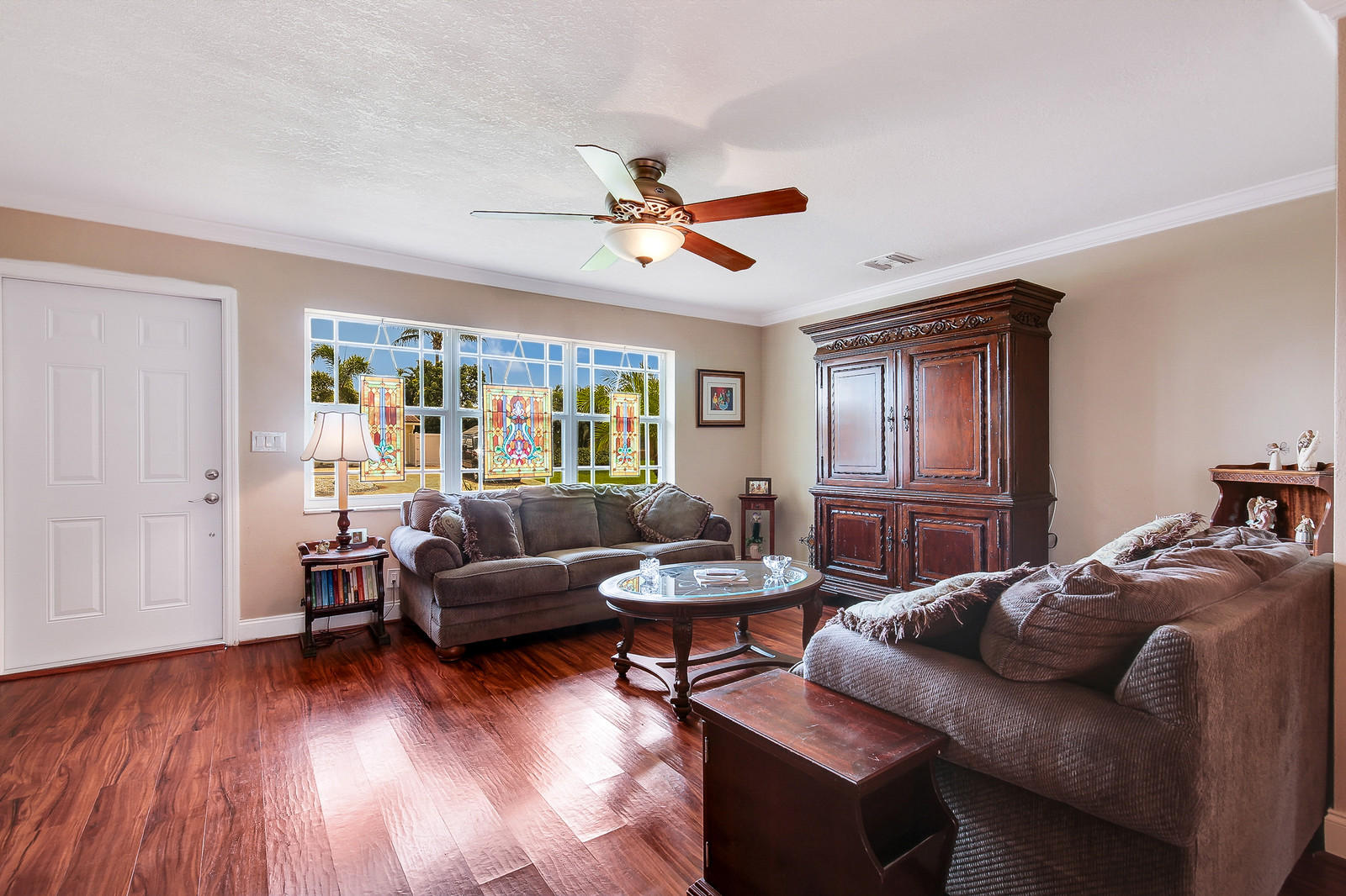 4115 Northwest 2nd Terrace Boca Raton, FL 33431 - Photo 4 of 20 Living Room