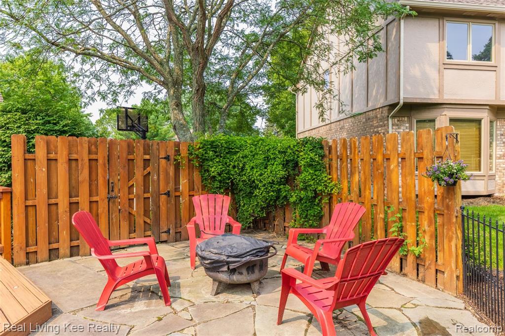 1775 Jason Circle Rochester Hills, MI 48306 - Photo 43 of 44