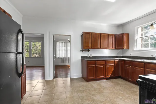 $1,875 | 5950 College Drive, Baton Rouge, LA 70806